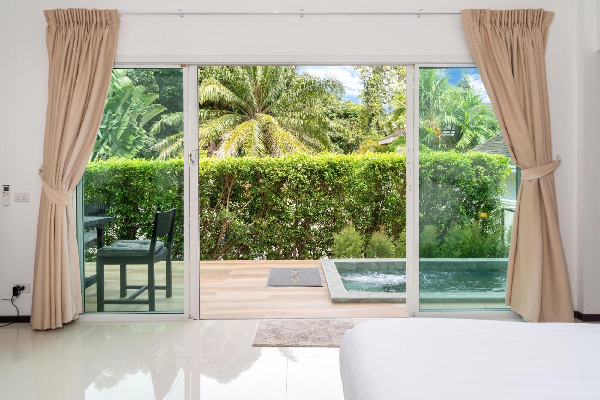 Oxavia Garden Oasis In Nai Harn - Your Private Tropical Garden With 3 Cabins And Jacuzzi Rawai Εξωτερικό φωτογραφία