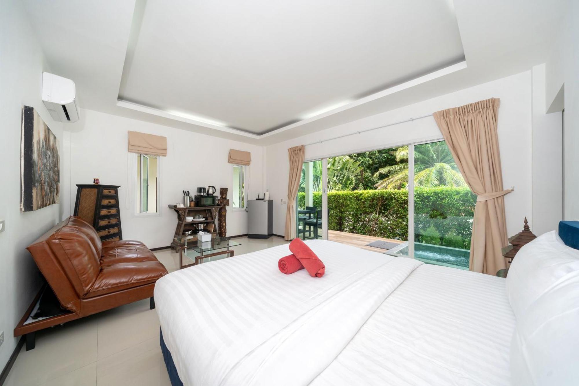 Oxavia Garden Oasis In Nai Harn - Your Private Tropical Garden With 3 Cabins And Jacuzzi Rawai Εξωτερικό φωτογραφία